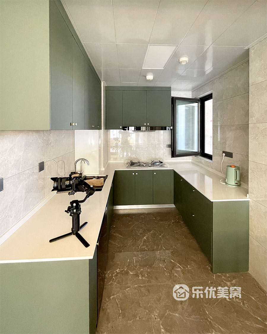 遠(yuǎn)洲大都匯117㎡現(xiàn)代簡約風(fēng)格裝修實景視頻