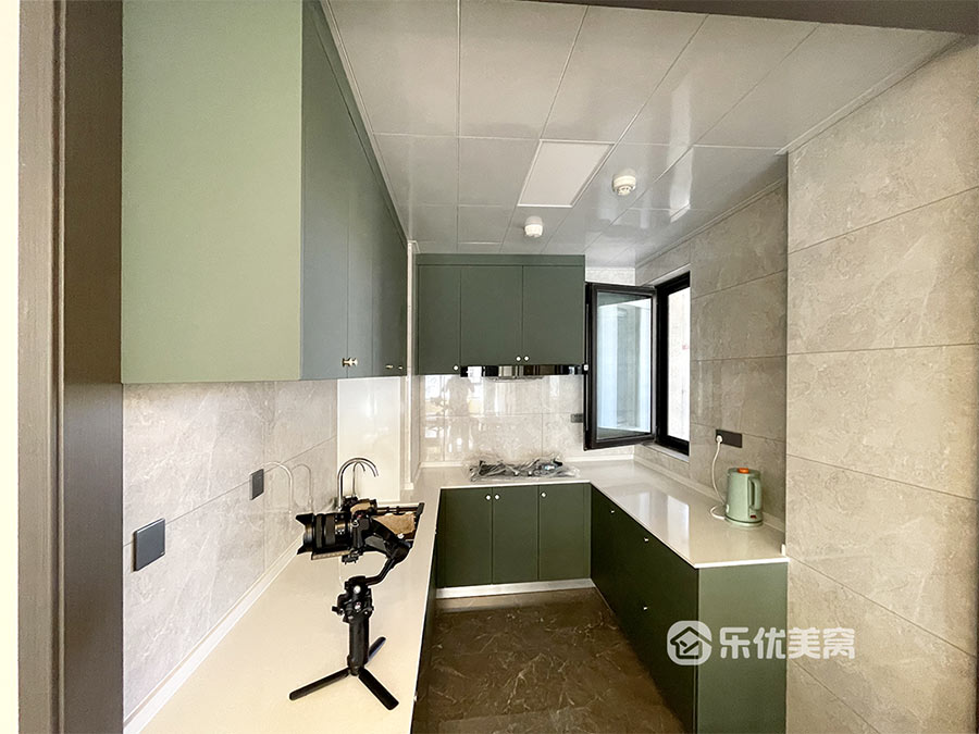 遠(yuǎn)洲大都匯117㎡現(xiàn)代簡約風(fēng)格裝修實景視頻